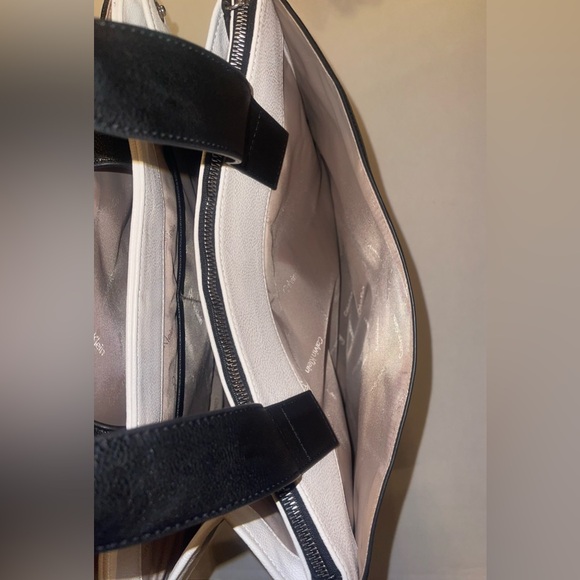 Calvin Klein Black and White Tote Bag - Picture 7 of 9